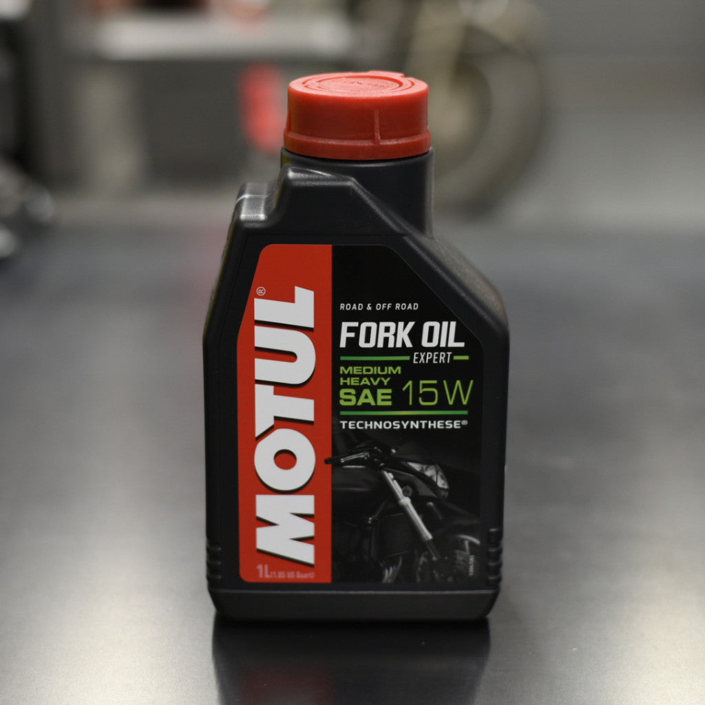 Olio Forcella Moto Motul Fork Oil Expert 15W Technosynthèse - 1 Litro