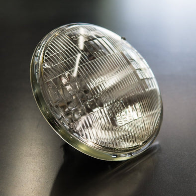 Headlight -  Sealed Beam 7" Cycle Refinery